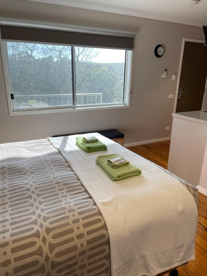 Sinclairs Country Retreat Motel Conjola Bagian luar foto