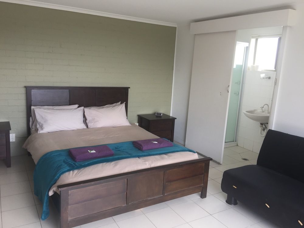 Sinclairs Country Retreat Motel Conjola Bagian luar foto